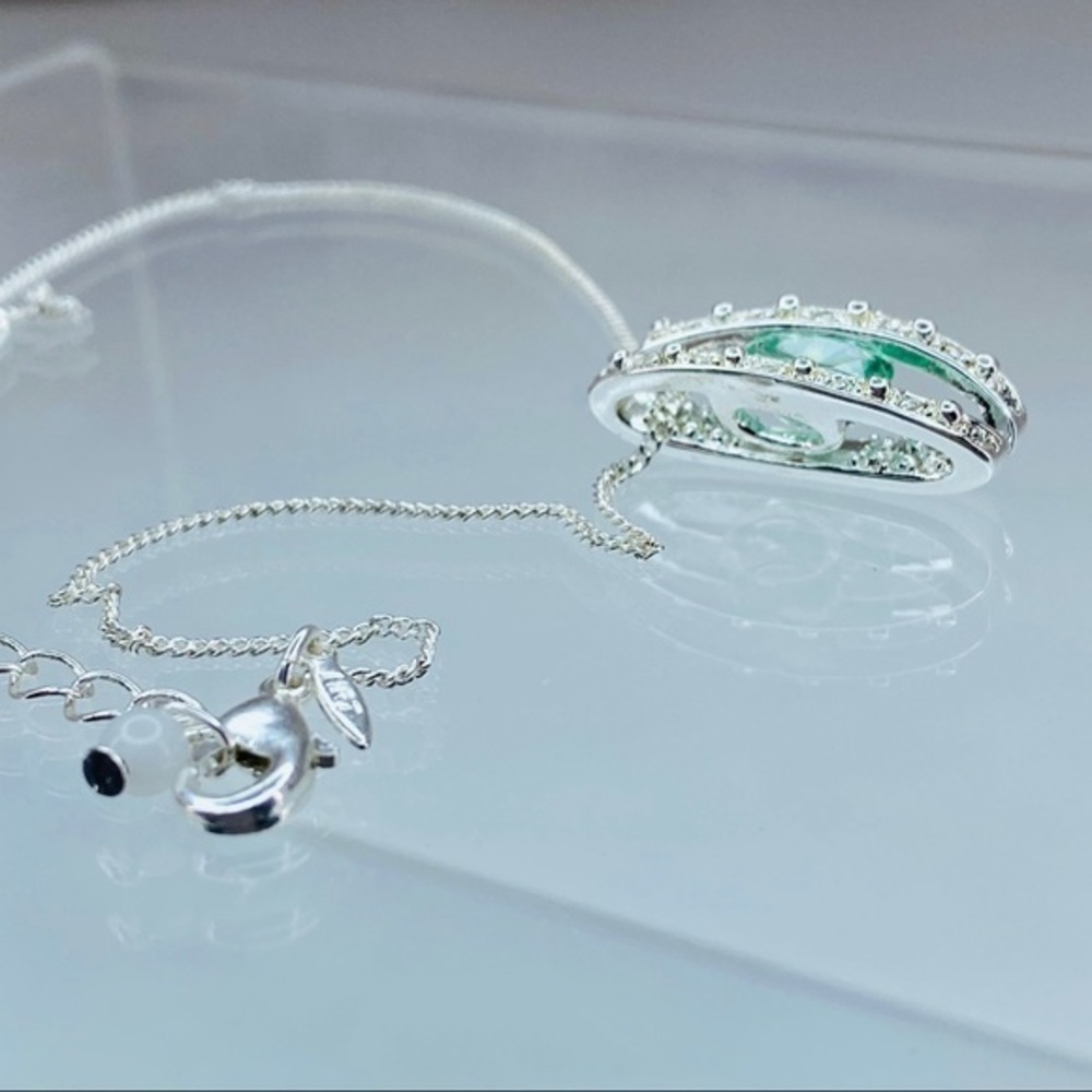 ENVY ME NECKLACE- AVON - Picture 5 of 10